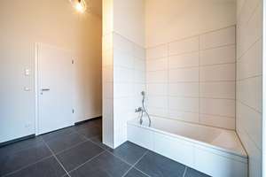 Exklusives Reihenhaus: Großzügig, modern & energieeffizient – Die vollständige Adresse der Immobilie erhältst du vom Anbieter., 74177 Bad Friedrichshall – Vorschaubild 11