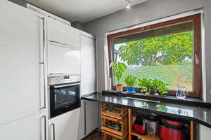 Familienglück in Hamburg-Rönneburg – EFH mit sonnigem Südwestgarten auf ca. 450 m² Grundstück – Die vollständige Adresse der Immobilie erhältst du vom Anbieter., 21079 Rönneburg, Hamburg – Vorschaubild 10