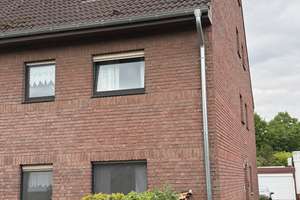 Vermietetes 3 Familienhaus in sehr guter Lage von Stürzelberg – Die vollständige Adresse der Immobilie erhältst du vom Anbieter., 41541 Dormagen – Vorschaubild 2