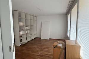 Großzügige 3,5-Zimmer-Wohnung mit Balkon und Blick ins Grüne – Die vollständige Adresse der Immobilie erhältst du vom Anbieter., 65193 Nordost, Wiesbaden – Vorschaubild 4