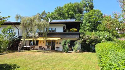 Familienfreundliches Landhaus am Fasanenjäger mit sonnigem Gartengrund und Loggia - 6 Zi., 2 Garagen