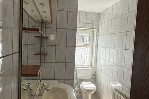 Alltagstaugliche, möblierte 1-Zimmer-Wohnung in Düsseldorf-Heerdt – Eupener Straße 10, 40549 Heerdt, Düsseldorf – Vorschaubild 4