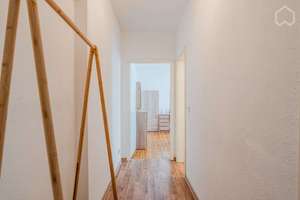 Bezugsfreie Single-Wohnung mit Innenhofblick im Simon-Dach-Viertel – Dirschauer Straße 3, 10245 Friedrichshain, Berlin – Vorschaubild 8