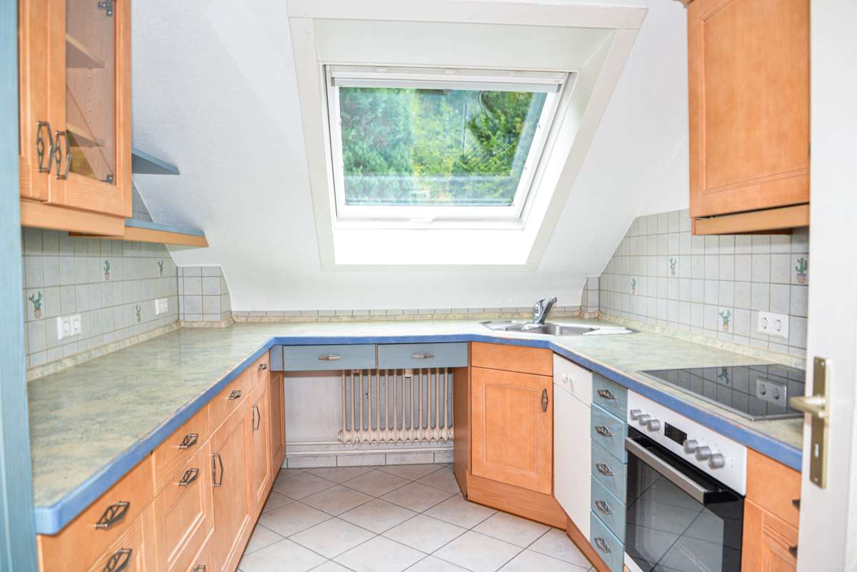 Immobilie in Enzklösterle - Mehrgenerationenhaus, Ferienwohnungen, ruhige Lage, sehr guter Zustand, neue Heizung, PV, Garagen - Bild 4