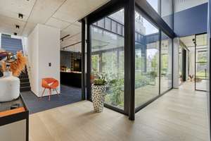 Exklusive Architektenvilla am Rheindamm – Wohnen auf höchstem Niveau – Die vollständige Adresse der Immobilie erhältst du vom Anbieter., 40668 Meerbusch – Vorschaubild 7