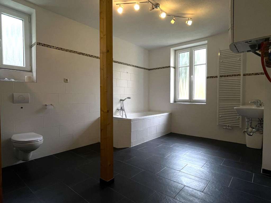 Immobilie in Rosenthal am Rennsteig - Eigennutz oder Kapitalanlage - Sie haben die Wahl!  - Bild 3