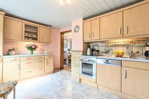 Ein- bis Zweifamilienhaus mit kleinem Garten + Doppelgarage + Nebengebäuden! – Die vollständige Adresse der Immobilie erhältst du vom Anbieter., 91257 Pegnitz – Vorschaubild 16