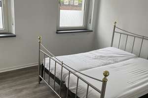 Attraktive und vollst. renovierte 3-Raum-EG-Wohnung mit geh. Innenausstattung mit EBK – Odenkirchener Strasse 307, 41236 Heyden, Mönchengladbach – Vorschaubild 8
