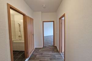 Viel Platz für die ganze Familie: Großzügige 3-Zimmer-Wohnung mit Balkon und grüner Umgebung! – Plovdiver Straße 30, 4205 Grünau-Nord, Leipzig – Vorschaubild 11
