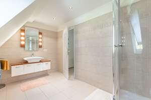 Property thumbnail 23