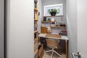 Property thumbnail 9