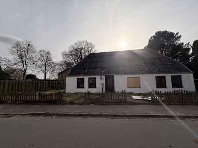 Wohnen mit Charakter: Einfamilienhaus in Dellstedt