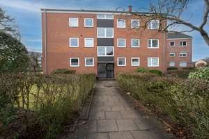 RESERVIERT - Gestalten statt suchen: Sanierungsbedürftige 3-Zimmer-Wohnung in Harburg