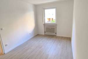 Gepflegte 2-Zimmer-Wohnung im 1. OG mit Balkon in Nürnberg-Ludwigsfeld – Die vollständige Adresse der Immobilie erhältst du vom Anbieter., 90478 Ludwigsfeld, Nürnberg – Vorschaubild 7