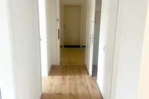 ++ Renovierte, helle 2-Zimmer Wohnung mit Süd-Balkon und Stellplatz! – Beuthener Str. 8, 65191 Wiesbaden – Vorschaubild 7