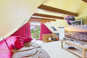 Bremen – Blumenthal • Großes Einfamilienhaus in ruhiger Lage mit gepflegtem Garten – Die vollständige Adresse der Immobilie erhältst du vom Anbieter., 28779 Blumenthal (Ortsteil), Bremen – Vorschaubild 12