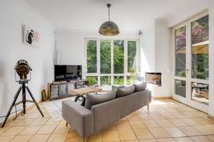 Großzügiges Reihenmittelhaus im vornehmen Herzogpark – Die vollständige Adresse der Immobilie erhältst du vom Anbieter., 81925 Herzogpark, München – Vorschaubild 2