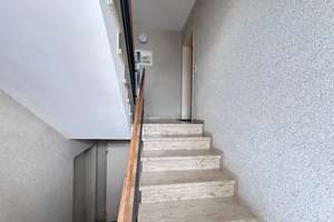 Ideal für große Familien:
2 ½-FAMILIENWOHNHAUS
MIT GARTEN UND 3 GARAGEN – Die vollständige Adresse der Immobilie erhältst du vom Anbieter., 74523 Schwäbisch Hall – Vorschaubild 19