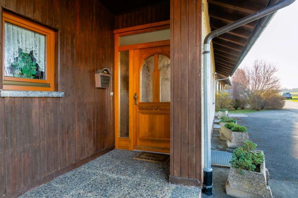 Immobilie in Wutach - Familienidylle in traumhafter, naturnaher Lage - Freistehendes EFH mit 182m² Wfl. und schönem Garten - Bild 3