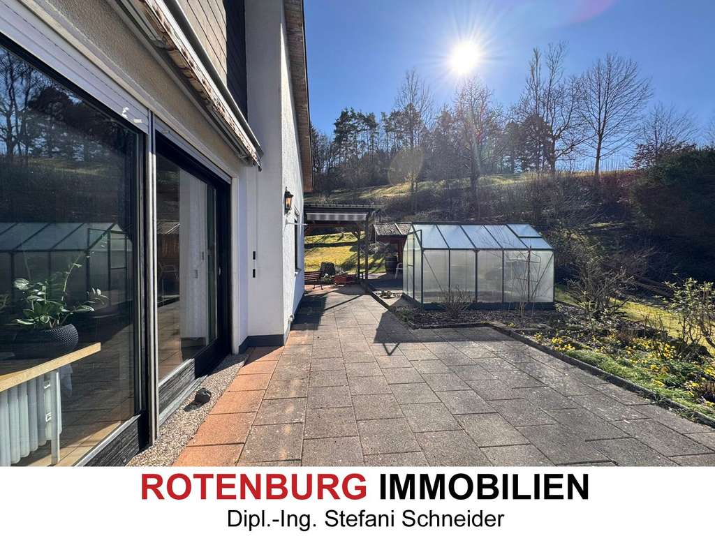 Immobilie in Rotenburg an der Fulda - Wohnen mit schönem Garten in ruhiger Feld- und Waldrandlage in Rotenburg-Braach - Bild 0