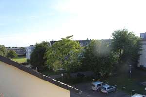 Moderne, gut geschnittene 3-Zimmer-Dachgeschosswohnung mit EBK und eigenem Parkplatz – 40589 Holthausen, Düsseldorf – Vorschaubild 20