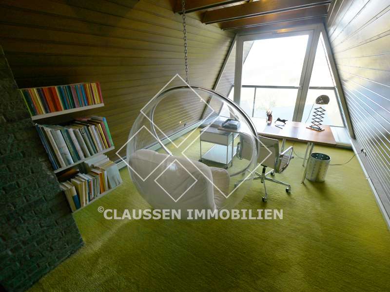 Immobilie in Hohenstein - Provisionsfrei für Käufer: Architektenhaus mit Designmöbeln, Kunst & Burgblick - Bild 0