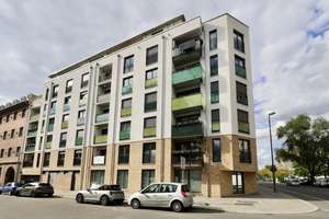 HOCHWERTIGE EINBAUKÜCHE, PARKETTBODEN & FUSSBODENHEIZUNG  - 2 BALKONE - AUFZUG & TG-STELLPLATZ – Ruschestr. 6 cc, 10367 Lichtenberg (Ortsteil), Berlin – Vorschaubild 22