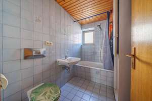 Einfamilienhaus mit zwei Wohnungen und rund 184 m² Wohnfläche – ideal für Handwerker und kreati – 88260 Argenbühl – Vorschaubild 10