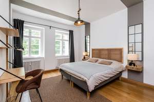 BEZUGSFREIE 3 ZIMMER ALTBAUWOHNUNG IN BESTLAGE!! – Zähringerstraße 31, 10707 Wilmersdorf, Berlin – Vorschaubild 3