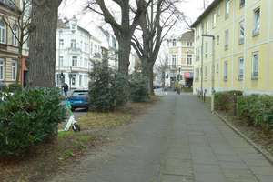 Zentrumsnah: Mehrfamilienhaus mit Potential in der Bonner- Nordstadt zu verkaufen