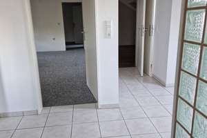 Helle, gutgeschnittene 86 m2 Wohnung mit 3,5 Zimmern im ersten OG . – Die vollständige Adresse der Immobilie erhältst du vom Anbieter., 27777 Ganderkesee – Vorschaubild 3
