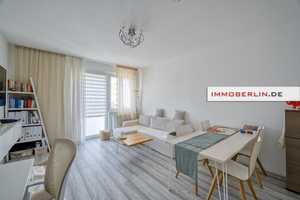 IMMOBERLIN.DE - Sonnige Wohnung mit französischem Balkon in gefragter Lage – Berlin – Vorschaubild 3