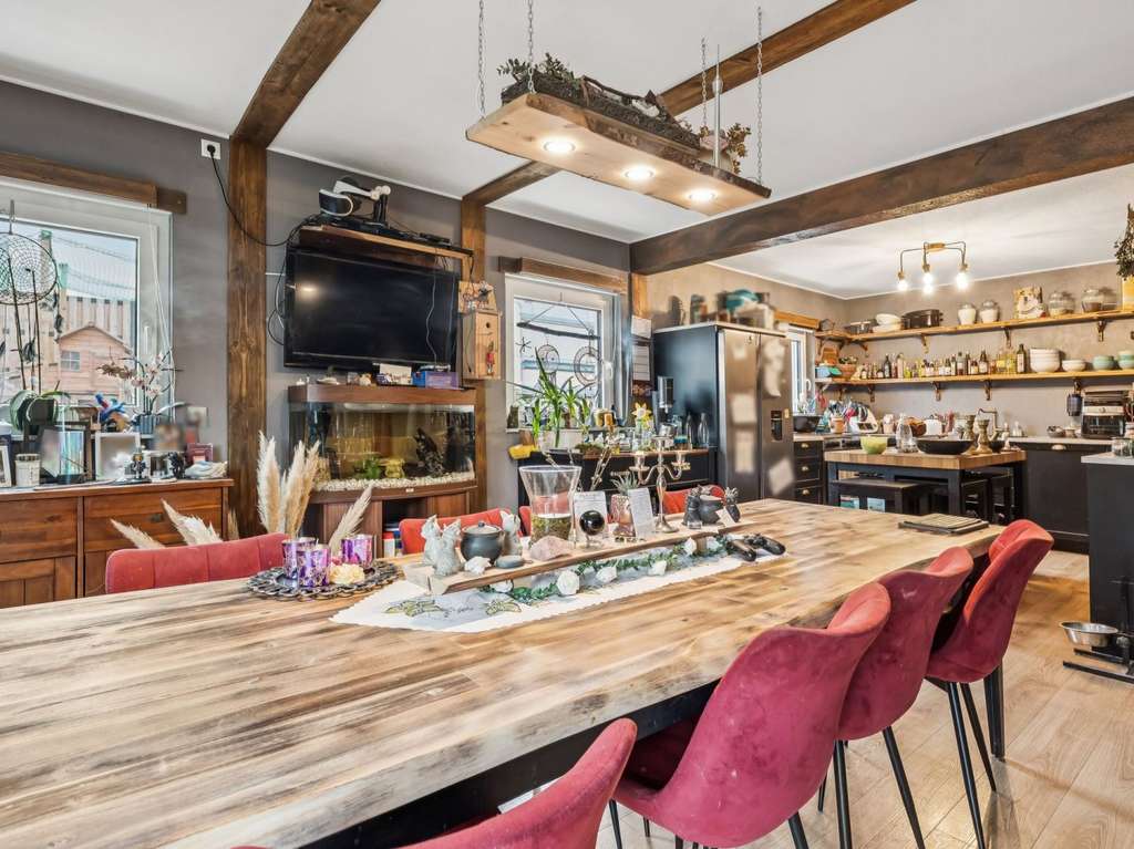 Immobilie in Bühlerzell - Hochwertiges Einfamilienhaus mit Garten, Garage und  2 Stellplätzen in Bühlerzell - Bild 4