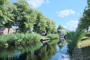 Ruhig Wohnen zwischen Wasser und Moor: Reihenendhaus in Wiesmoor – Die vollständige Adresse der Immobilie erhältst du vom Anbieter., 26639 Wiesmoor – Vorschaubild 1