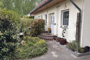 Haus in traumhafter ruhiger Lage in Nieder Neuendorf – Die vollständige Adresse der Immobilie erhältst du vom Anbieter., 16761 Hennigsdorf – Vorschaubild 2