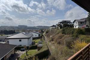 Einfamilienhaus mit sehr schöner Aussicht in Buchen (Hettingen) – Die vollständige Adresse der Immobilie erhältst du vom Anbieter., 74722 Buchen (Odenwald) – Vorschaubild 1
