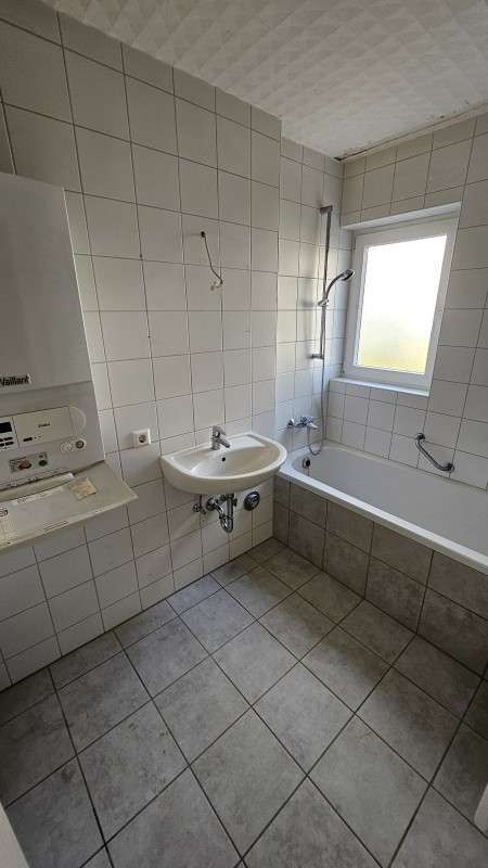 *3 Zimmer Wohnung mit Balkon in Unterrombach zu verkaufen*, Ostalbkreis – Bild 4