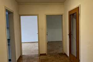 Bezugsfrei !!
Großes 3-Familienhaus (240 m²/9 Zimmer) mit Sonnengarten und Sonnenbalkon in TOP-Lage – Bonn – Vorschaubild 24