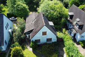 Sanierungsbedürftiges Einzelhaus in Hummelsbüttel, alsternah & ruhig gelegen
