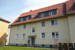 Praktisch geschnittene Dachgeschosswohnung mit zusätzlichem Kellerraum