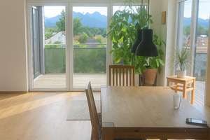 Penthouse mit Alpenblick | Dachterrasse & Westbalkon | Aufzug | Garage + Stellplatz inklusive – Die vollständige Adresse der Immobilie erhältst du vom Anbieter., 83059 Kolbermoor – Vorschaubild 3