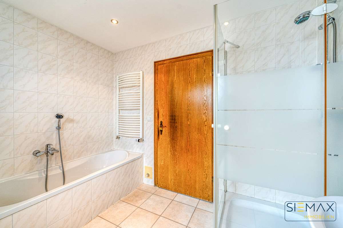 Immobilie in Essenbach - * BEZUGSFREI *
Grüner wohnen, smarter leben:
2 Einheiten mit ENERGIESPAR-GARANTIE! - Bild 4