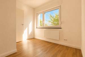 Bezugsfertig!!! Top Gelegenheit für Kapitalanleger oder Selbstnutzer! – Die vollständige Adresse der Immobilie erhältst du vom Anbieter., 70565 Fasanenhof, Stuttgart – Vorschaubild 3