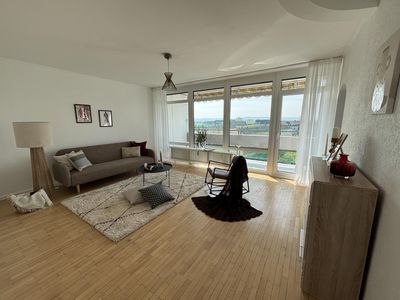 Attraktive 4 Zimmer Wohnung mit 97m2, Loggia, Aufzug und durchdachtem Grundriss. 