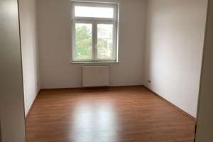 Freundliche und sanierte 3-Raum-Wohnung mit gehobener Innenausstattung,Balkon & Kamin in Grimma – Karl-Marx-Straße 5, 4668 Grimma – Vorschaubild 5