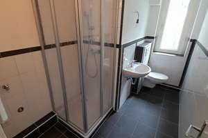 Nachmieter gesucht- 2-Zimmer-Wohnung in Düsseldorf-Rath – Helmutstraße 2A, 40472 Rath, Düsseldorf – Vorschaubild 2