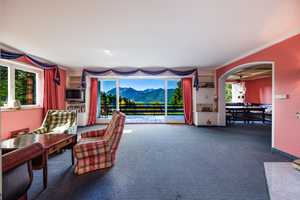 Herrschaftliches Anwesen in PREMIUM-LAGE mit        fantastischem SEEBLICK oberhalb vom SCHLIERSEE! – Miesbach (Kreis) – Vorschaubild 9