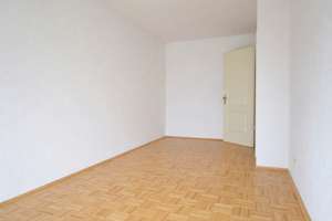 I Kapitalanlage Leipzig-Lindenau | vermietete 2-RW Altbauwohnung mit Balkon und Parkett I – Queckstraße 3, 4177 Altlindenau, Leipzig – Vorschaubild 10