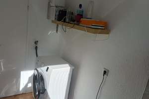 Schönes WG-Zimmer mit Balkon in ruhiger Lage - Nice Room in a Shared Flat with Balcony in a Quiet Ar – Quantelholz 13, 30419 Marienwerder, Hannover – Vorschaubild 7