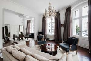 Elegantes Altbau-Juwel nahe der Fischerinsel mit Lift-Landing und zwei Balkonen – Die vollständige Adresse der Immobilie erhältst du vom Anbieter., 10179 Mitte (Ortsteil), Berlin – Vorschaubild 1